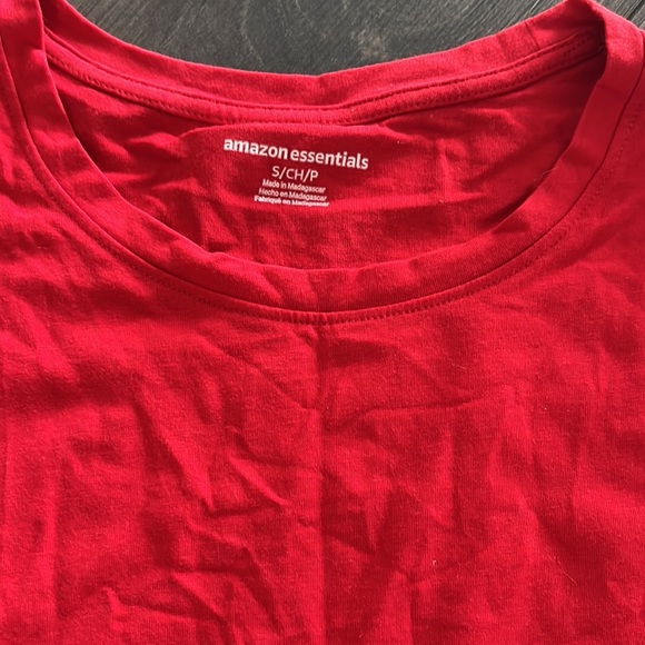 Red Long-Sleeve Crewneck Shirt - Picture 4 of 6